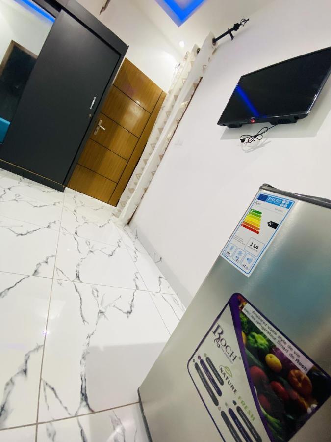Chez El Hadji et Hamidou Apartman Dakar Kültér fotó